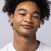 Load image into Gallery viewer, InvisiClear™ Hydrocolloid Spot Patches